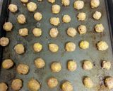 A picture of step 5 of Tuna Kitty Treats.