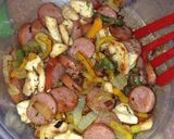 A picture of step 5 of Chicken And Sausage Fettuccine.