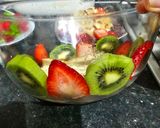 A picture of step 4 of Fruits Triffle.