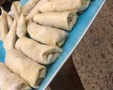 A picture of step 6 of Samosa/spring rolls wrap.