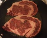 A picture of step 4 of Japanese Premium Beef Steak.