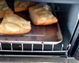 A picture of step 4 of Garlic bread.