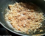 गुड़ का स्वादिष्ट पराठा (gur ka swadist paratha recipe in Hindi) रेसिपी चरण 2 फोटो