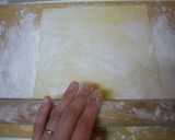 A picture of step 2 of Chocolate Sandwich Pies With Frozen Puff Pastry.