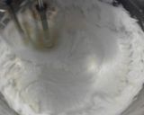 A picture of step 5 of Gooey Butter Cake.