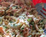 Foto del paso 2 de la receta: Tostadas de Ensalada de Surimi