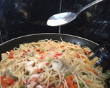 Foto del paso 9 de la receta: Tallarines con pollo y verduras