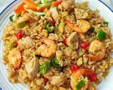 Foto langkah ke 5 dari resep Nasi Goreng Solaria.