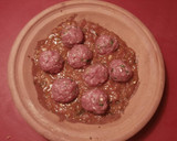 Foto del paso 11 de la receta: Albóndigas con tomates especiadas y huevo