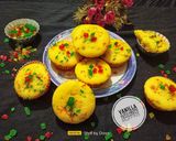 A picture of step 7 of Vanilla Tutti Frutti Muffins.