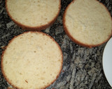 Foto del paso 4 de la receta: Bizcochuelo fácil para decoración de tortas