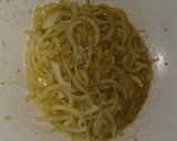 Foto del paso 2 de la receta: Aletas de raya con papas en salsa de cebolla a la cerveza negra