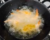 Foto langkah ke 11 dari resep Kroket Kentang isi Udang.