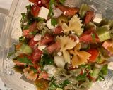รูปขั้นตอนการทำที่ 3 ของ Salad Pasta Feta & Lemon (Nonfat)