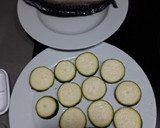 Foto del paso 1 de la receta: Verdel con calabacín a la plancha y refrito de ajos