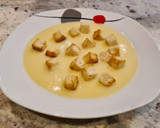 Foto del paso 6 de la receta: Crema de puerros, calabacín, patatas y quesitos