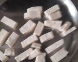 A picture of step 2 of Paneer Chilli(gravy).