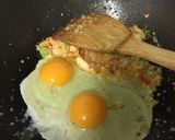 Foto langkah ke 3 dari resep Nasi Goreng Ayam.