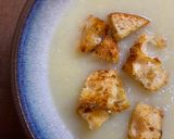 Póréhagymás burgonyakrémleves recept fázis 6 fotója