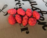 Une image de l'étape 2 de Entremets skull vanille et pralines roses.