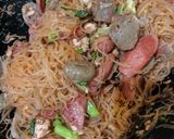Foto langkah ke 3 dari resep Bihun Goreng Merah.