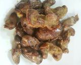 Foto langkah ke 4 dari resep Rempelo Ati Ayam Goreng.