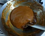 A picture of step 2 of Peanuts Chikki.