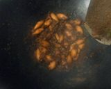 Foto langkah ke 2 dari resep Cumi Masak Ketumbar.