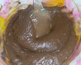 A picture of step 4 of Simple chocolate cake#jikonichallenge.