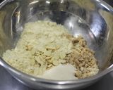 A picture of step 4 of Apple Crumble.