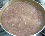 A picture of step 10 of Chunky Adzuki Bean Paste and Zenzai Red Bean Soup.