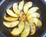 A picture of step 7 of For Halloween! Apple and Kabocha Squash Cake.