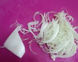 A picture of step 3 of How to Make Shredded White Leek.