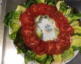 Une image de l'étape 6 de Salade de tomates tricolores à la laitue rougette et mozzarella di buffala.