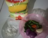 Foto langkah ke 1 dari resep Cilok cabe ijo.