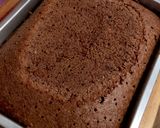 Foto del paso 9 de la receta Bizcocho húmedo de cacao con cobertura de natillas 🍰🍫🍦