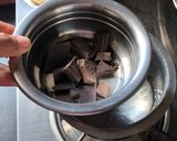 A picture of step 8 of Chocolate samosa.