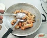 รูปขั้นตอนการทำที่ 6 ของ กุ้งคั่วพริกเกลือ