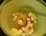 A picture of step 2 of Irmgards homemade cinnamon nut crispies.