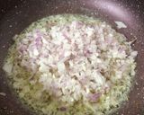A picture of step 6 of Pav Bhaji.