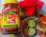 A picture of step 1 of Hibiscus Honey Lemon Tea.