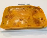 A picture of step 4 of Honeycomb Candy.