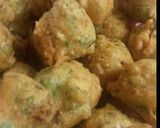 A picture of step 6 of Bhajia waffles.