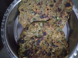 મેથીના ઢેબરા (Methi Dhebra Recipe In Gujarati)