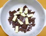 A picture of step 1 of Mini Gateau au Chocolat in the Microwave.