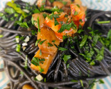 Foto del paso 8 de la receta: Espaguetis negros al aroma del curry hindú