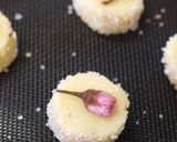 A picture of step 9 of Full of Spring Sakura Sable Cookies.