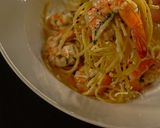 A picture of step 6 of Garlic Butter Prawn Linguine.