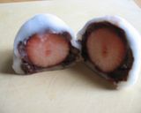 A picture of step 8 of Cheap if You Make Them Yourself! Ichigo Daifuku (Strawberry Mochi Dumplings).