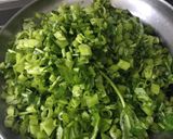 A picture of step 1 of Stir Fry Kangkong.